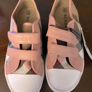 Burberry Sneakers